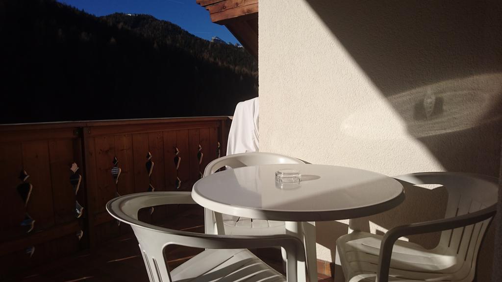 Residence Ploner San Cassiano  Eksteriør bilde